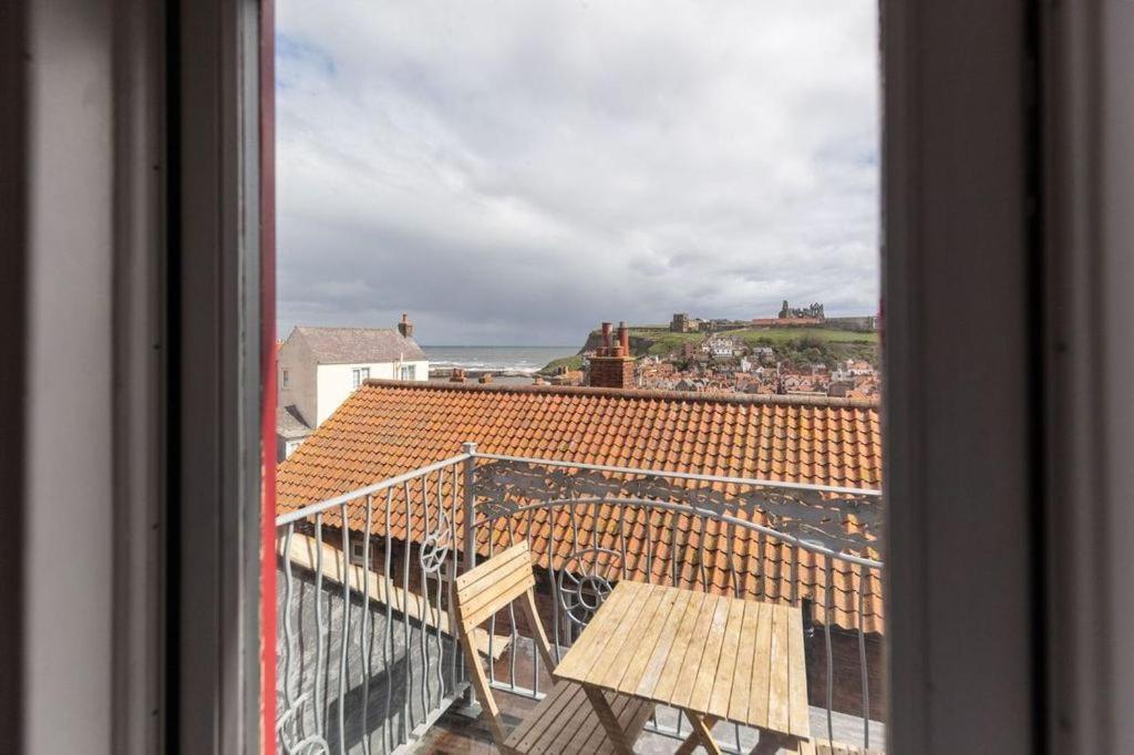 Silver Street Suites Whitby Dış mekan fotoğraf