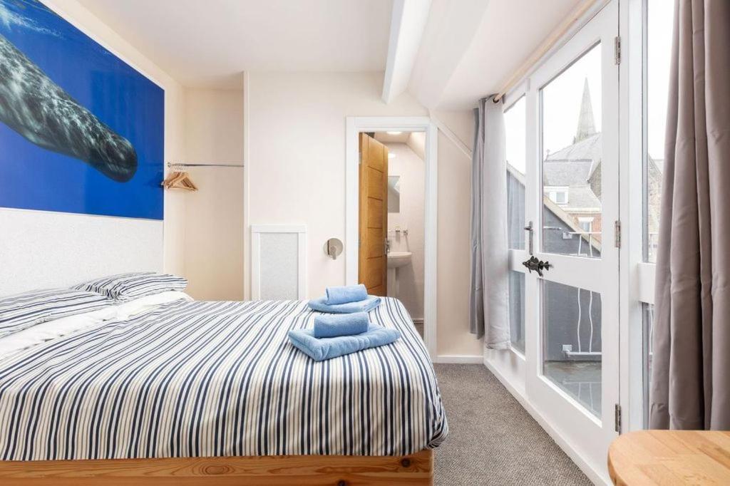 Silver Street Suites Whitby Dış mekan fotoğraf