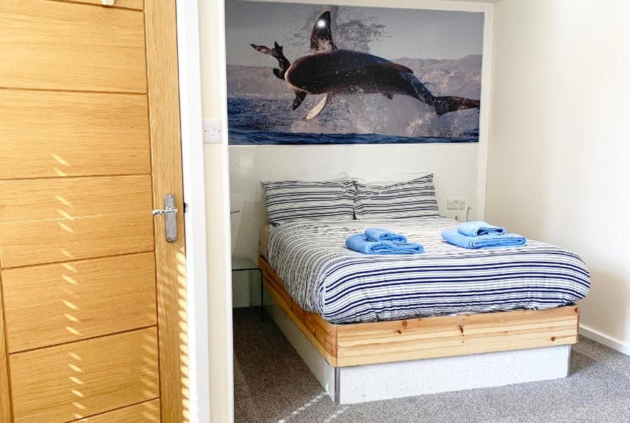 Silver Street Suites Whitby Dış mekan fotoğraf