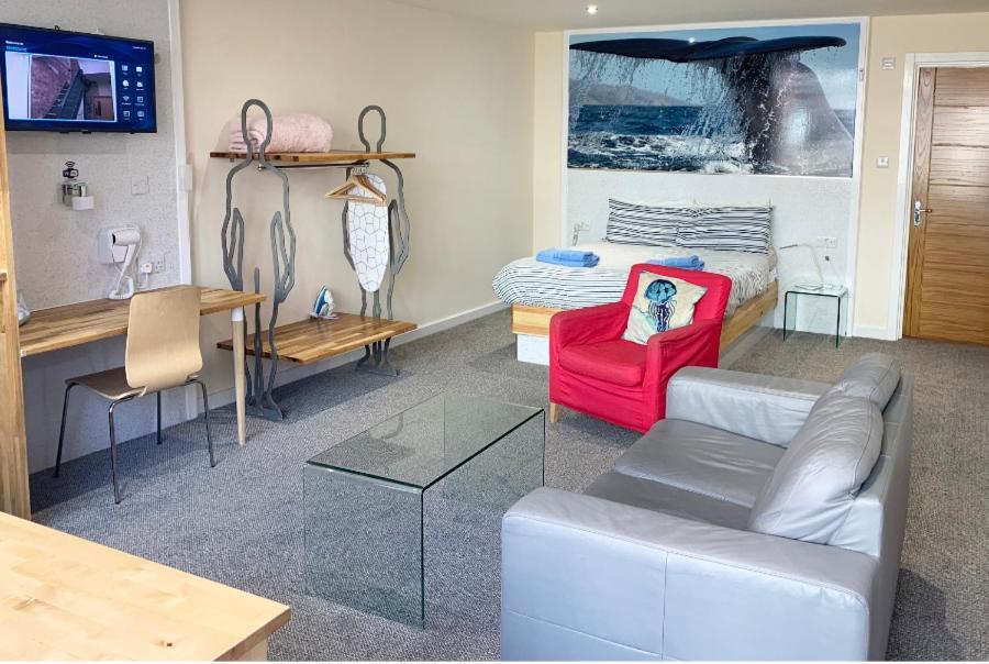 Silver Street Suites Whitby Dış mekan fotoğraf