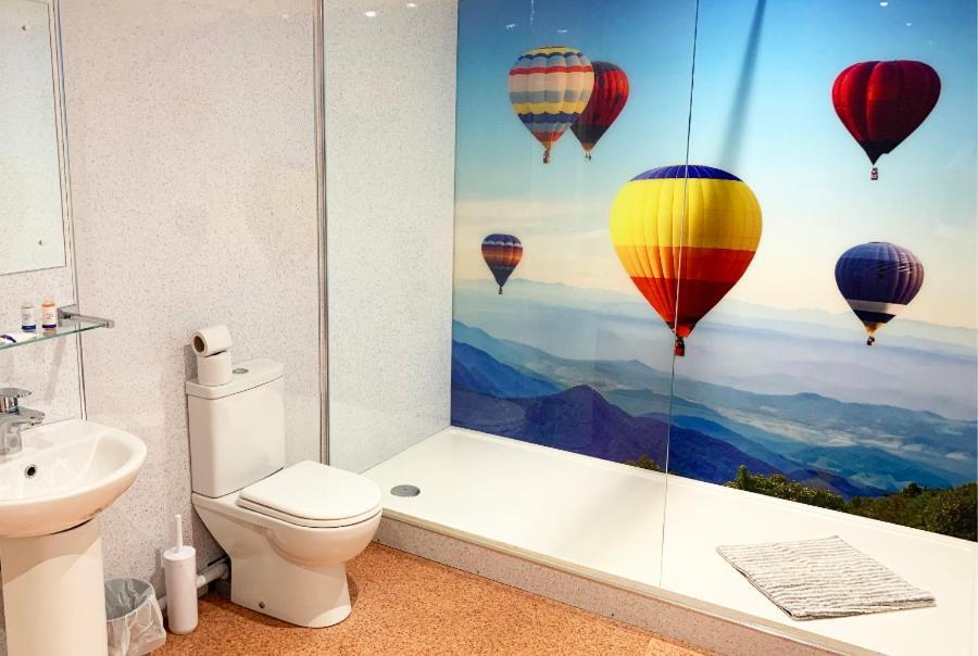 Silver Street Suites Whitby Dış mekan fotoğraf